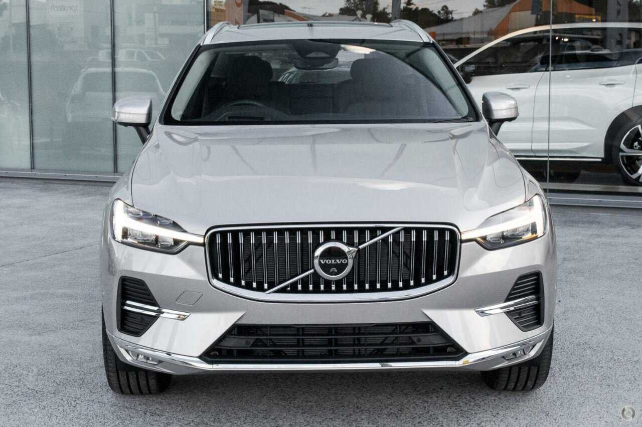 Volvo  XC60 Ultra, B5 AWD Mild hybrid, Petrol, Bright