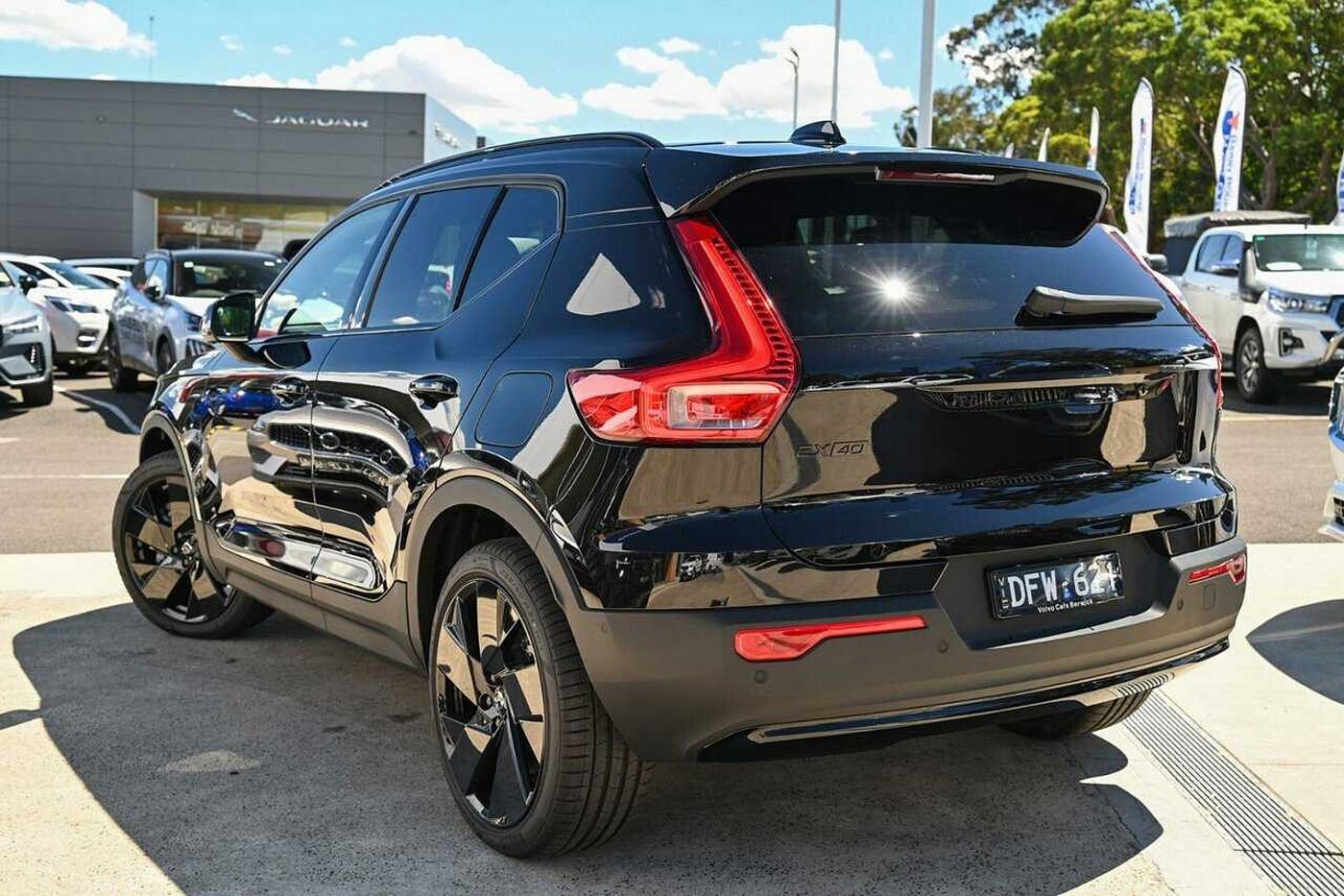 Volvo  EX40 Black Edition Ultra, Twin Motor, Electric
