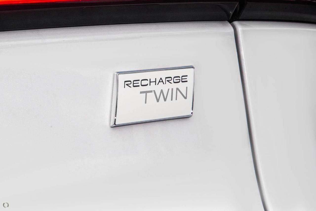 Volvo  C40 Recharge Ultimate, Twin Motor, Electric