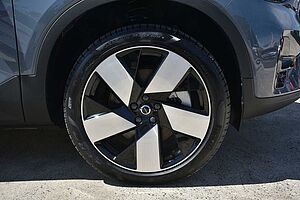 Volvo  C40 Recharge Ultimate, Twin Motor, Electric
