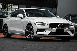 Volvo  Z Series MY24 Ultimate B5 Geartronic AWD Bright