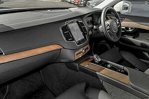 Volvo  XC90 Ultimate, B5 AWD Mild hybrid, Petrol, Bright, 7 Seats