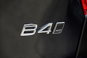 Volvo  XC40 Ultra, B4 AWD Mild hybrid, Petrol, Bright