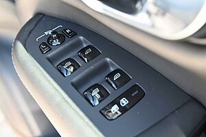 Volvo  XC90 Ultra, T8 AWD Plug-in hybrid, Electric/Petrol, Dark, 7 Seats
