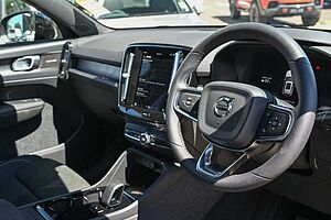 Volvo  EX40 Black Edition Ultra, Twin Motor, Electric