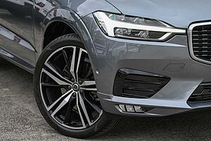 Volvo  UZ MY20 T6 AWD R-Design