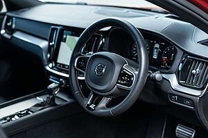 Volvo  Z Series MY20 T5 Geartronic AWD R-Design
