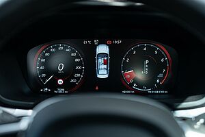 Volvo  Z Series MY20 T5 Geartronic AWD R-Design
