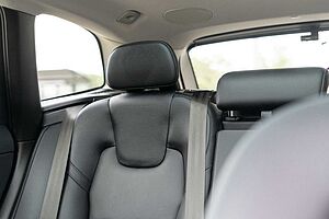 Volvo  UZ MY23 Ultimate B6 AWD Dark