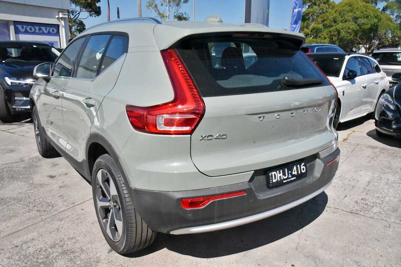 Volvo  XC40 Ultra, B4 AWD Mild hybrid, Petrol, Bright