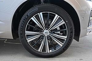 Volvo  XC60 Ultimate, B5 Mild Hybrid, Petrol, Bright