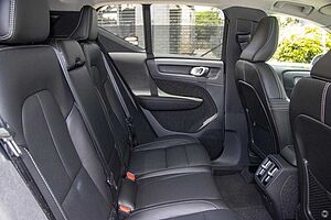 Volvo  XC40 Plus, B4 Mild hybrid, Petrol