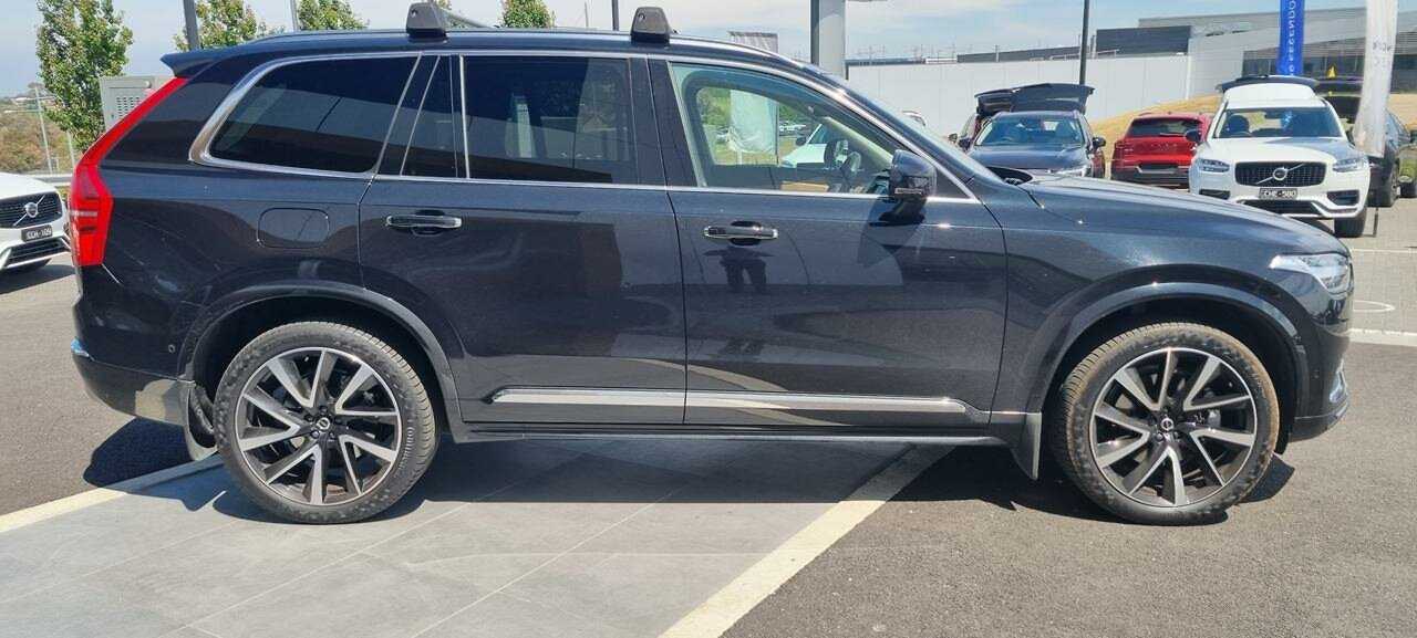 Volvo  XC90 Inscription, B6 AWD mild hybrid, 7 Seats