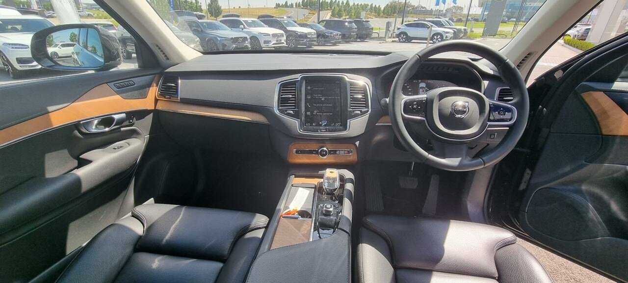 Volvo  XC90 Inscription, B6 AWD mild hybrid, 7 Seats