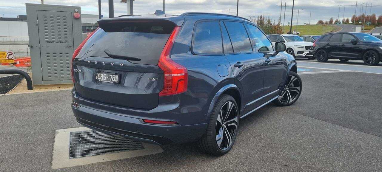 Volvo  XC90 Ultimate, B6 Mild Hybrid, Petrol, Dark, 7 Seats