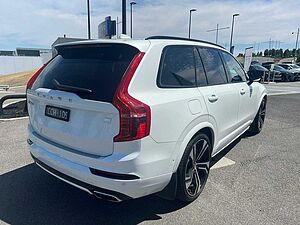 Volvo  XC90 Recharge R-Design, T8 AWD (235+65 kW), Seven individual seats