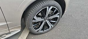 Volvo  XC60 Ultimate, B6 Mild Hybrid, Petrol, Dark