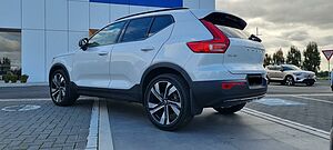 Volvo  XC40 Ultimate, B5 Mild Hybrid, Petrol, Dark