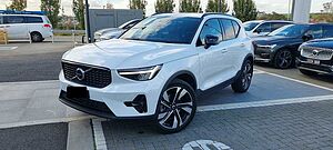 Volvo  XC40 Ultimate, B5 Mild Hybrid, Petrol, Dark