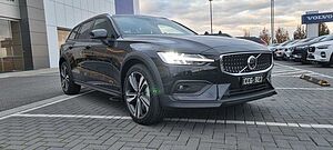 Volvo  V60 Cross Country Ultimate , B5 Mild Hybrid, Petrol