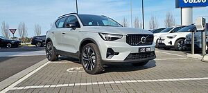 Volvo  XC40 Ultimate, B4 AWD Mild hybrid, Petrol, Dark