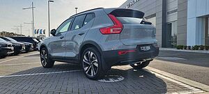 Volvo  XC40 Ultimate, B4 AWD Mild hybrid, Petrol, Dark