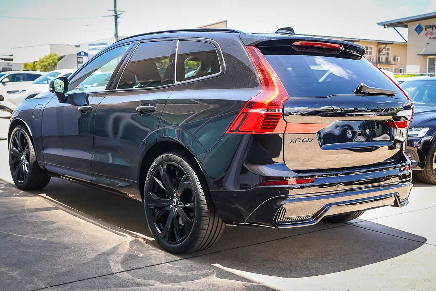 Volvo  UZ MY24 Recharge T8 Black Edition AWD Plug-In Hybrid