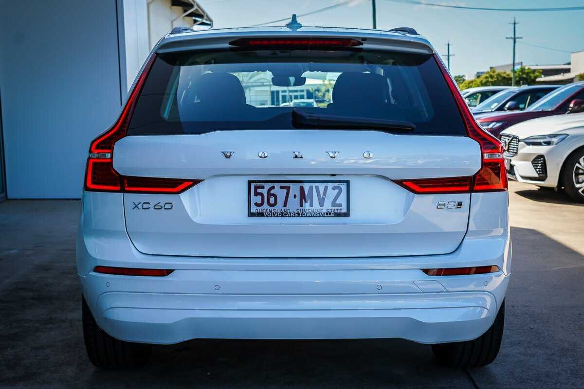 Volvo  XC60 Plus, B5 AWD Mild hybrid, Petrol