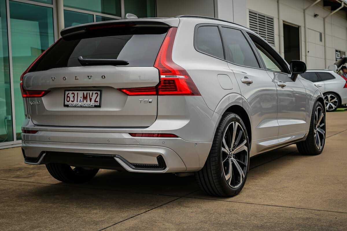 Volvo  XC60 Ultra, T8 AWD Plug-in hybrid, Electric/Petrol, Dark