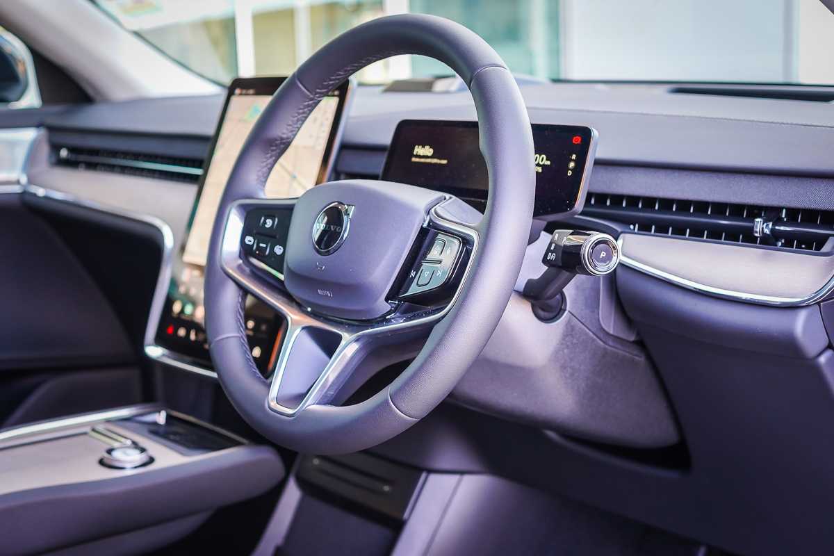 Volvo  EX90 Ultra, Twin Motor Performance, Electric, 7 Seats