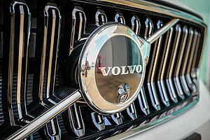 Volvo  XC40 Ultra, B4 AWD Mild hybrid, Petrol, Bright