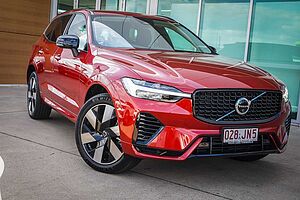 Volvo  UZ MY24 Recharge Plus T8 AWD Plug-In Hybrid