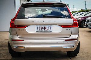 Volvo  XC60 Ultimate, B5 Mild Hybrid, Petrol, Bright
