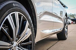 Volvo  XC60 Ultimate, B5 Mild Hybrid, Petrol, Bright