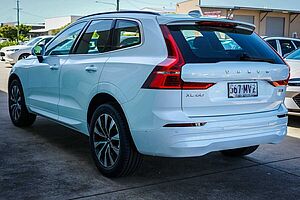 Volvo  XC60 Plus, B5 AWD Mild hybrid, Petrol