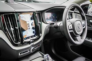 Volvo  XC60 Ultra, T8 AWD Plug-in hybrid, Electric/Petrol, Dark