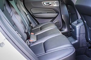 Volvo  XC60 Ultra, T8 AWD Plug-in hybrid, Electric/Petrol, Dark