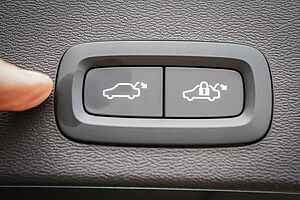 Volvo  XC40 Ultra, B4 AWD Mild hybrid, Petrol, Bright