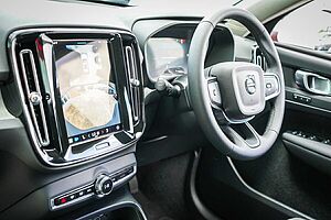 Volvo  XC40 Ultra, B4 AWD Mild hybrid, Petrol, Bright