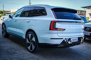 Volvo  EX90 Ultra, Twin Motor Performance, Electric, 7 Seats