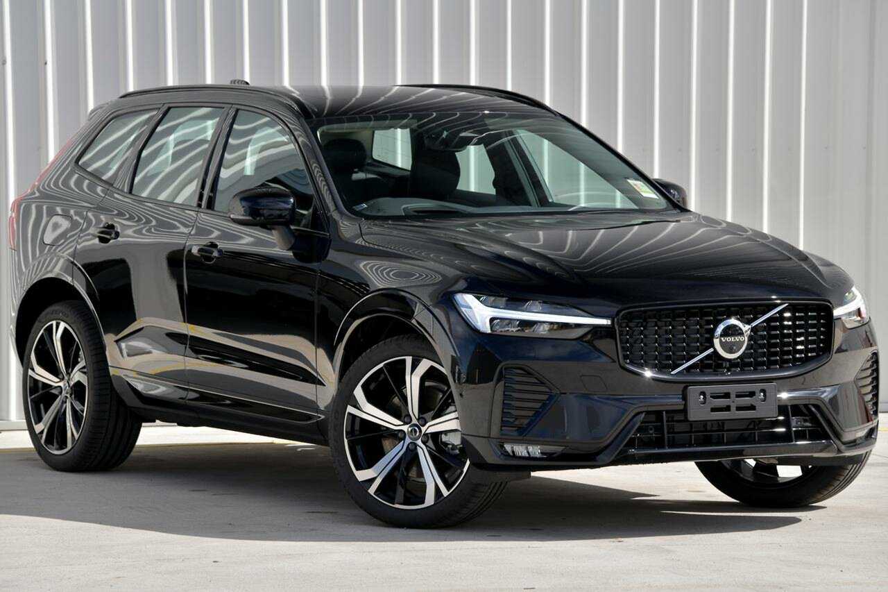 Volvo  UZ MY23 Ultimate B6 AWD Dark