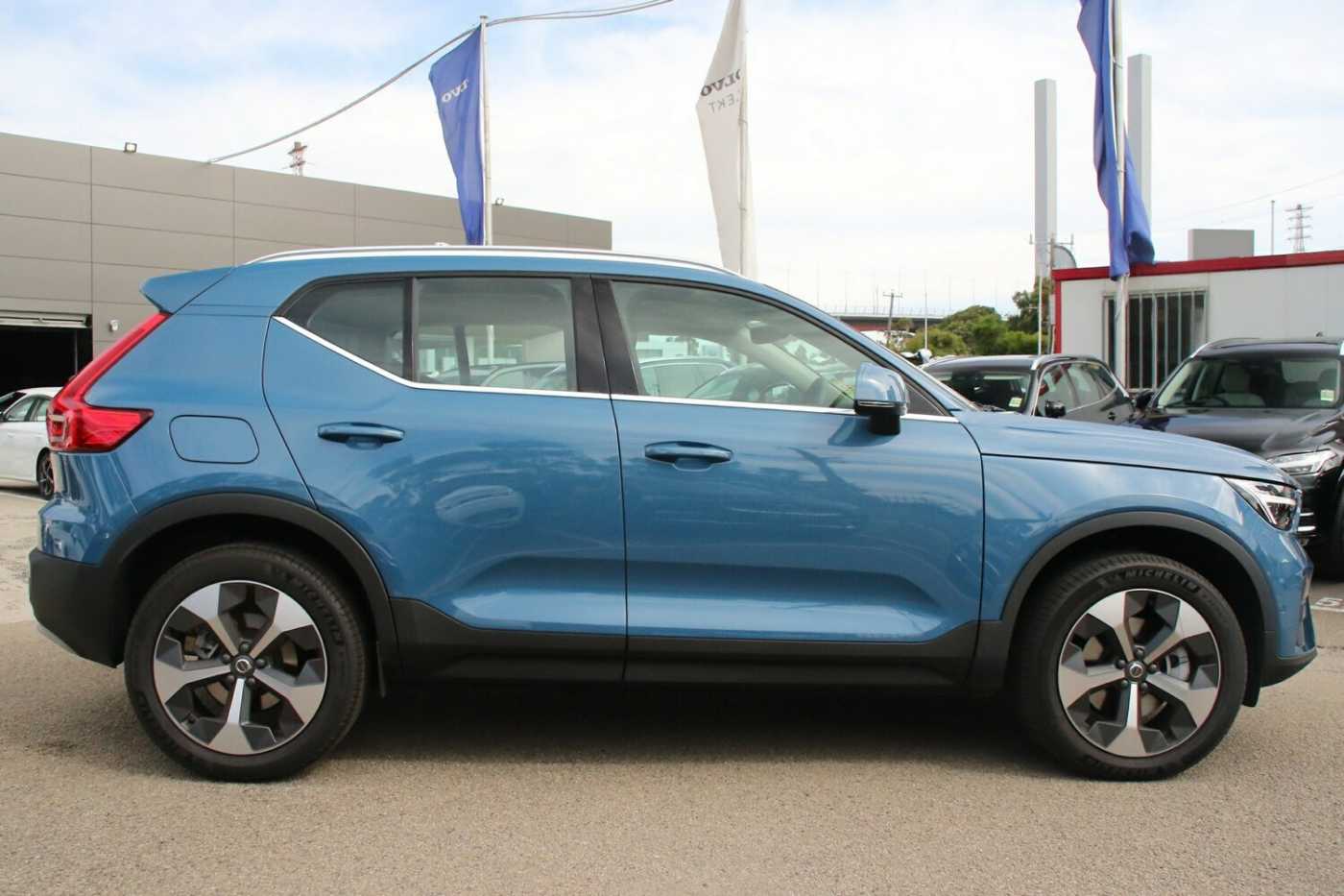 Volvo  XC40 Ultra, B4 AWD Mild hybrid, Petrol, Bright
