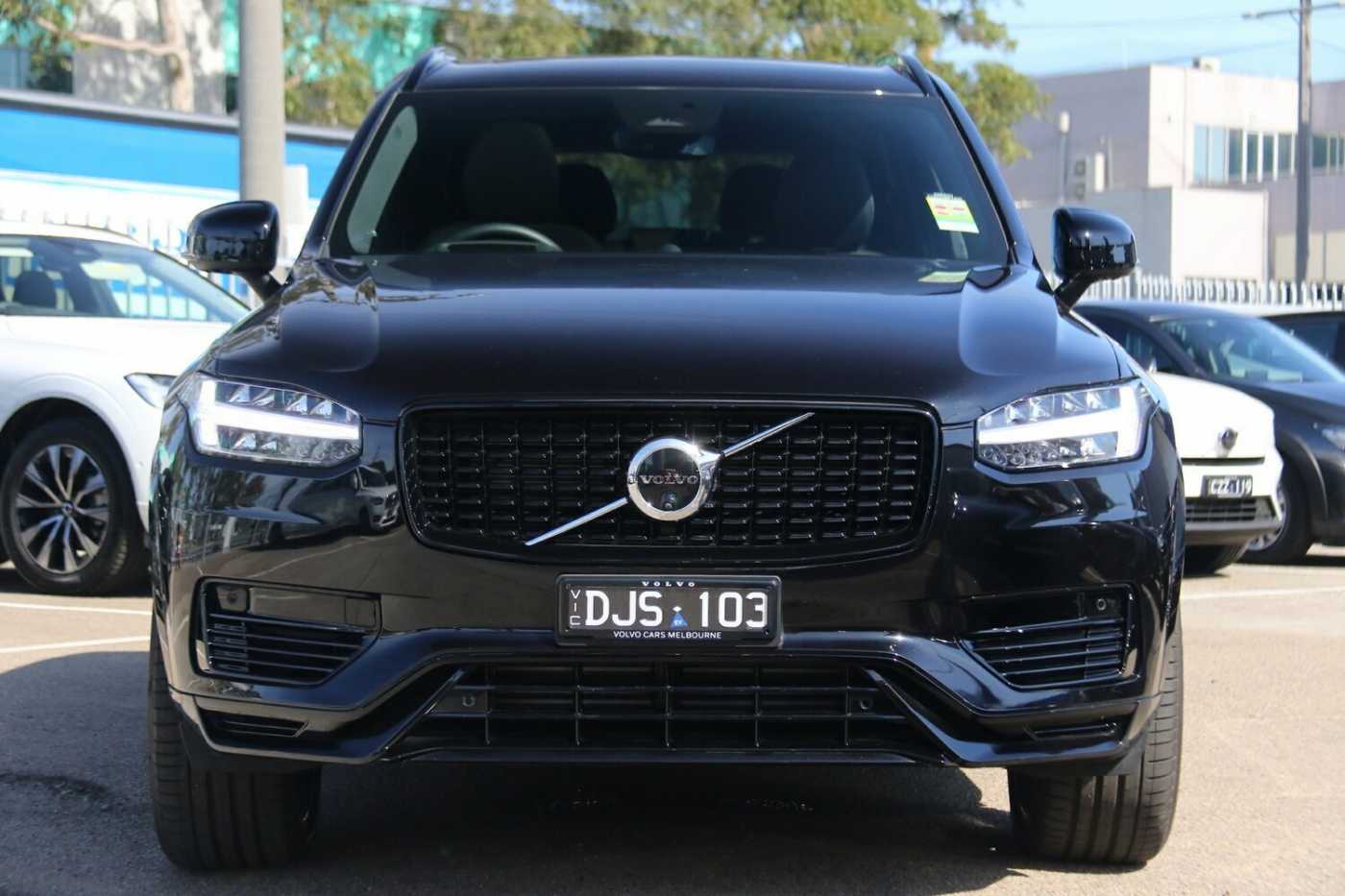Volvo  XC90 Recharge Ultimate, T8 AWD Plug-in hybrid, Electric/Petrol, Dark, 7 Seats