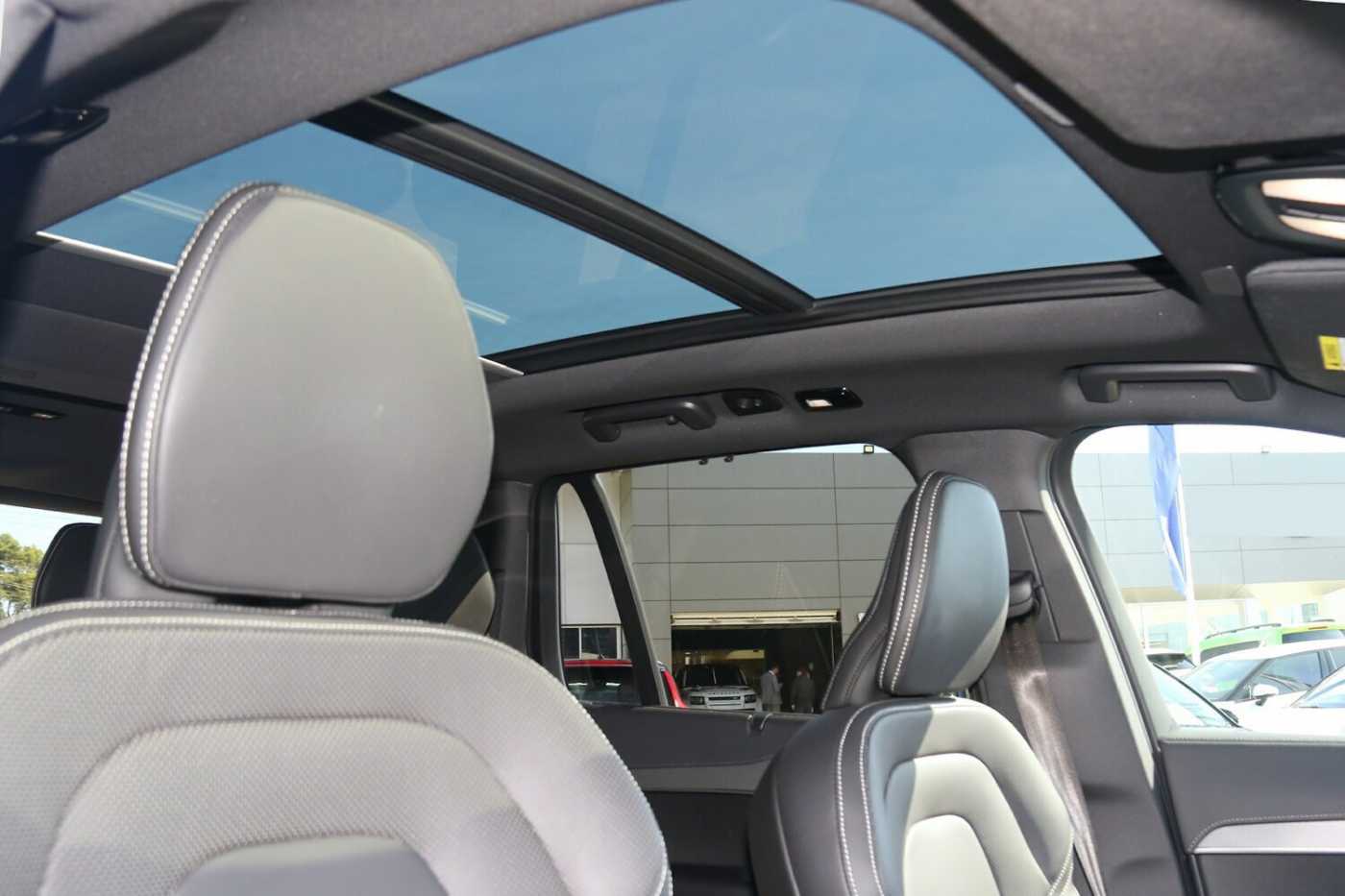 Volvo  XC90 Recharge Ultimate, T8 AWD Plug-in hybrid, Electric/Petrol, Dark, 7 Seats