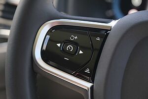 Volvo  XC90 Recharge Ultimate, T8 AWD Plug-in hybrid, Electric/Petrol, Dark, 7 Seats