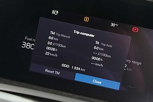 Volvo  XC90 Recharge Ultimate, T8 AWD Plug-in hybrid, Electric/Petrol, Dark, 7 Seats