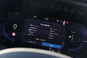 Volvo  XC90 Recharge Ultimate, T8 AWD Plug-in hybrid, Electric/Petrol, Dark, 7 Seats