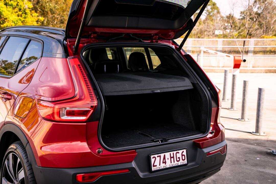 Volvo  XZ XZ