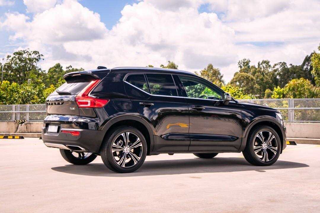Volvo  XZ MY20 T4 AWD Inscription