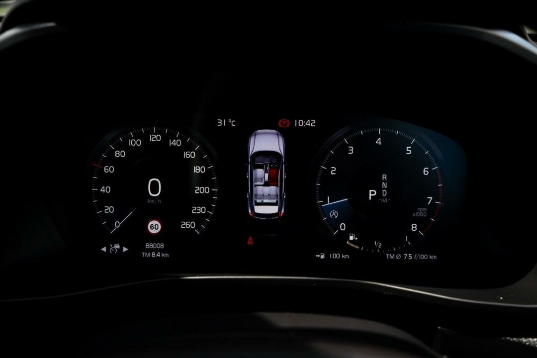 Volvo  XZ MY20 T4 AWD Inscription